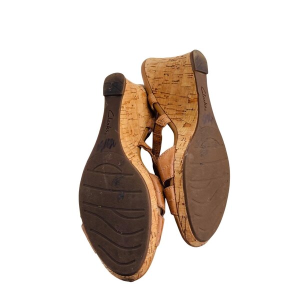 Clarks Bendables 8.5M Brown Leather Women's Sandals Wedge Tan - Picture 3 of 4